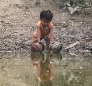 Child collecting water